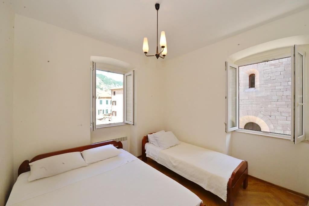 Apartment Cathedral Котор Екстер'єр фото